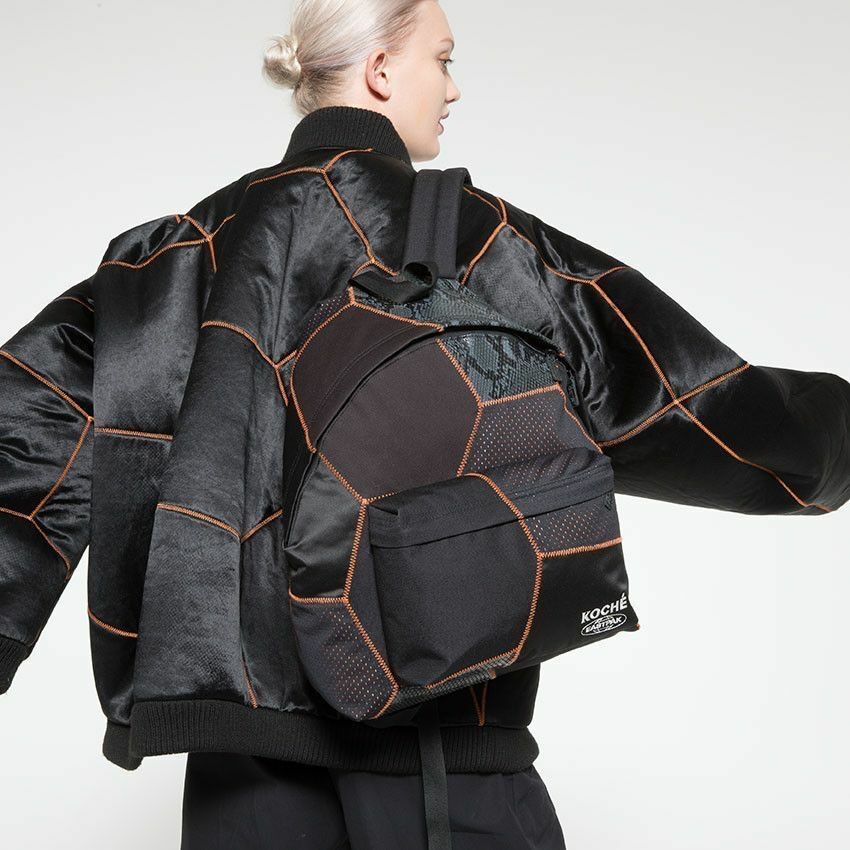 Eastpak Rucksäcke: EASTPAK x KOCHÉ - Rucksack- Orginalpreis 210.- – Neu und originalverpackt aus Zürich von luxuryoutlet1