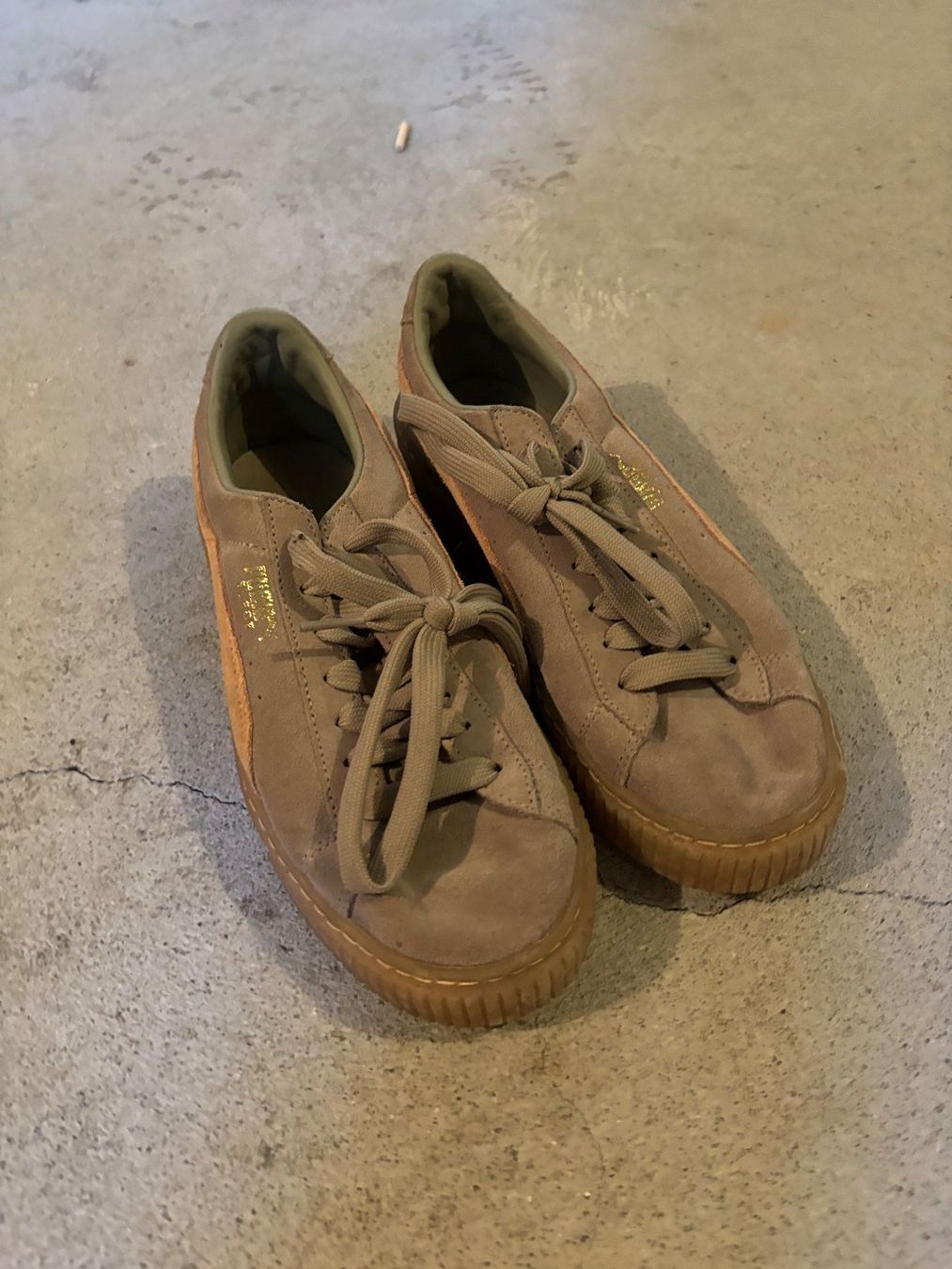 Puma Chaussures femmes: Puma Suede Sneaker Gr. 39 – D'occasion à Schafisheim par Chillout123
