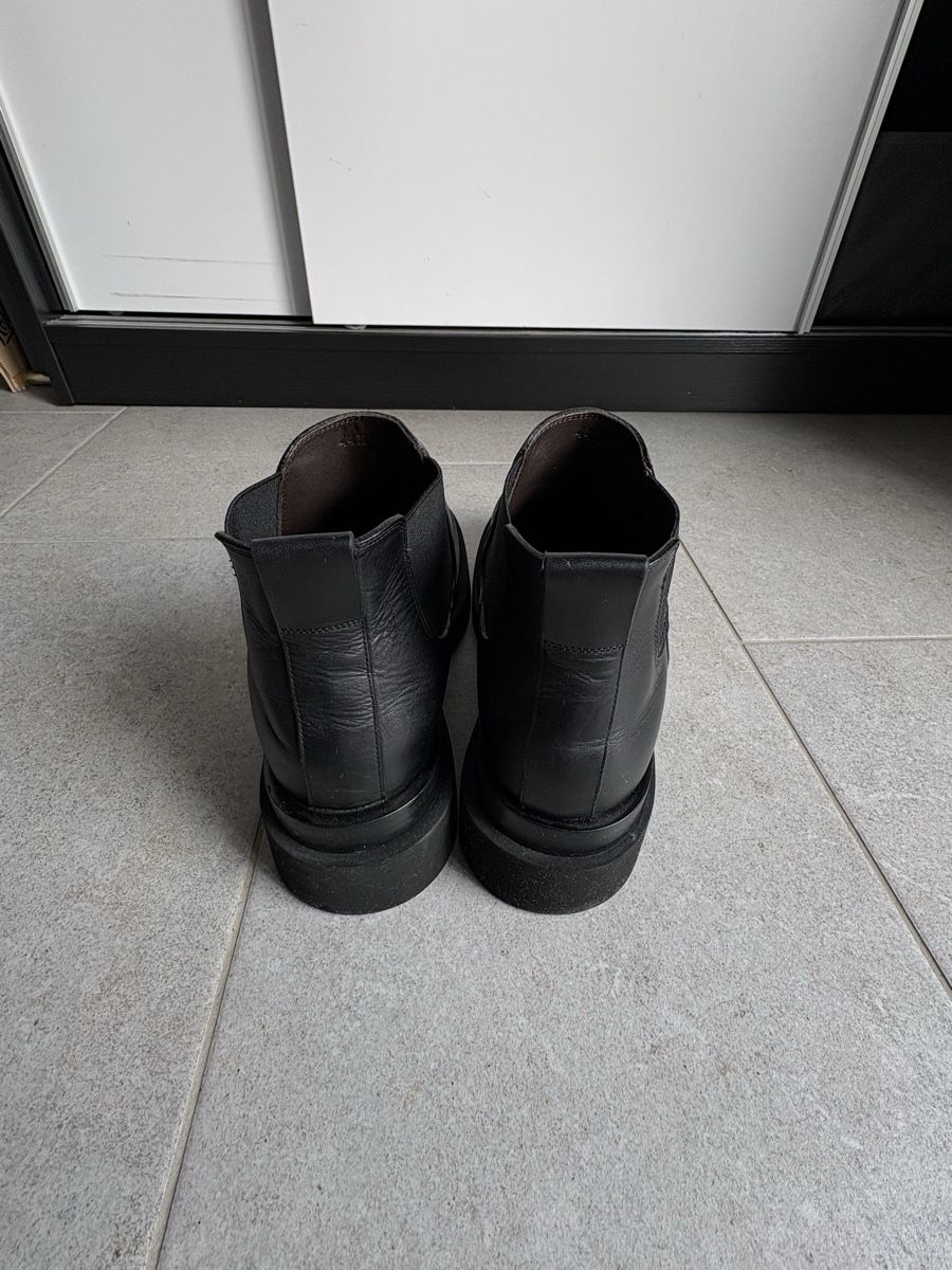 Bottega Veneta Scarpe da uomo: Bottega Veneta Lug Boots – Usato da St. Gallen venduto da you_hkc8 1