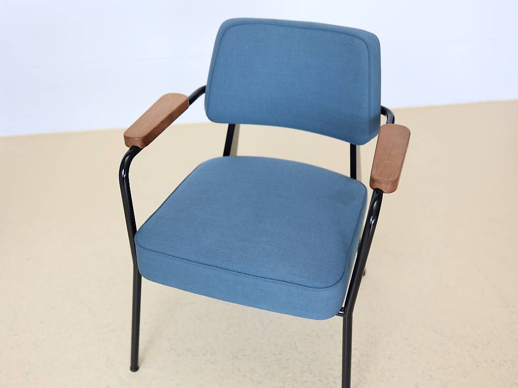 Vitra Sedie: Fauteuil Direction, Stuhl von Jean Prouvé, VITRA – Usato da Meinisberg venduto da atelier_TILIJA 3