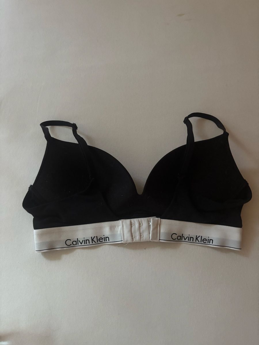 Calvin Klein Autres dessous: Original Calvin Klein BH, top Zustand – D'occasion à Maienfeld par eli_27lm 1