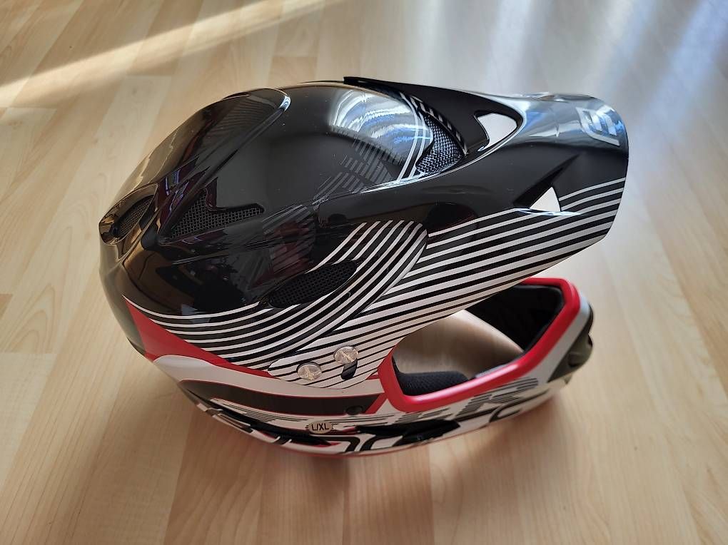 Caschi: Helm  Downhill Force - nie gebraucht – Nuovo (secondo la descrizione) da Biel/Bienne venduto da vla_5t6c