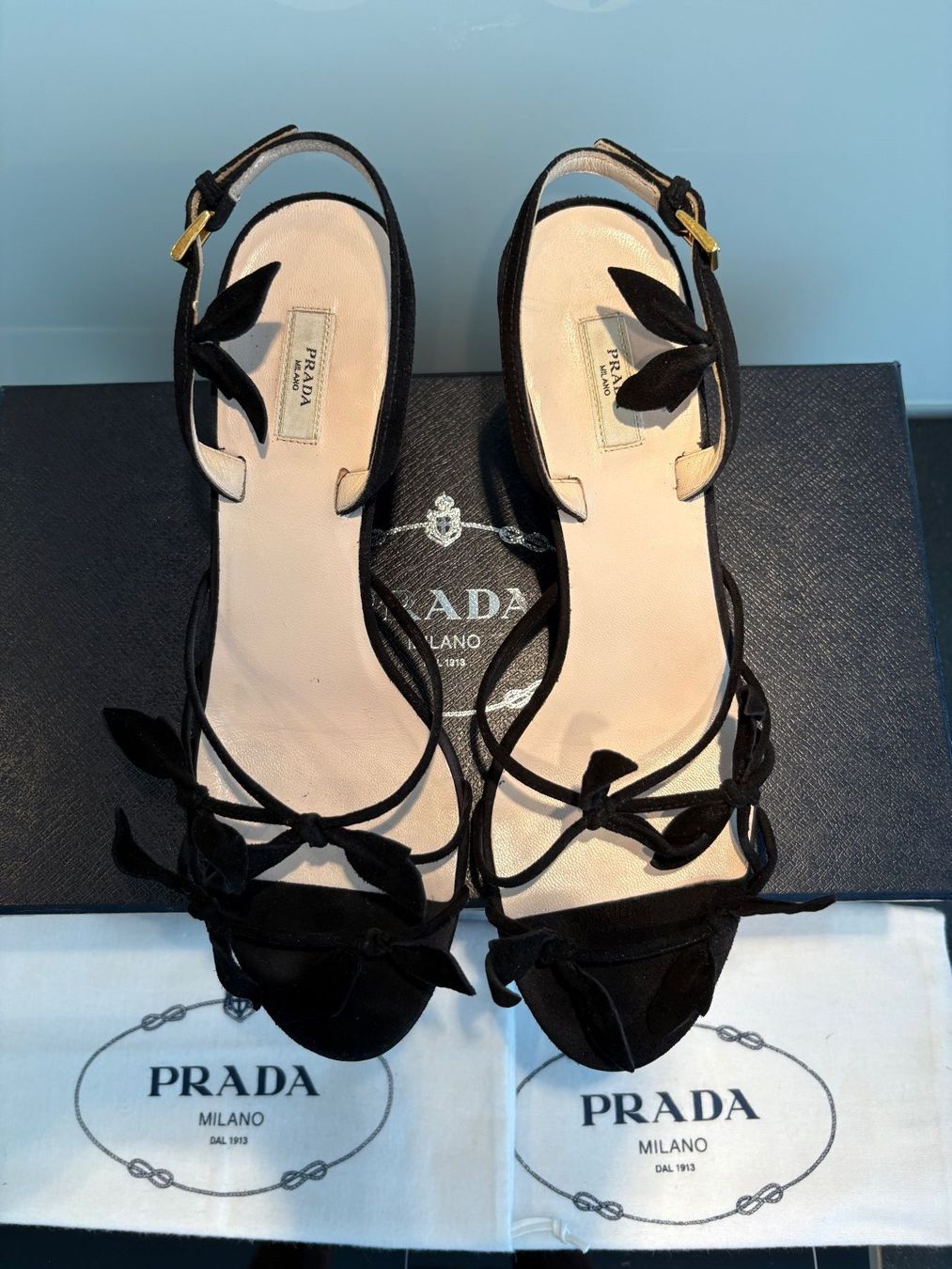 Prada Scarpe da donna: Prada Sandalen, schwarz, Gr. 36 – Usato da Kilchberg venduto da boudoir076 3