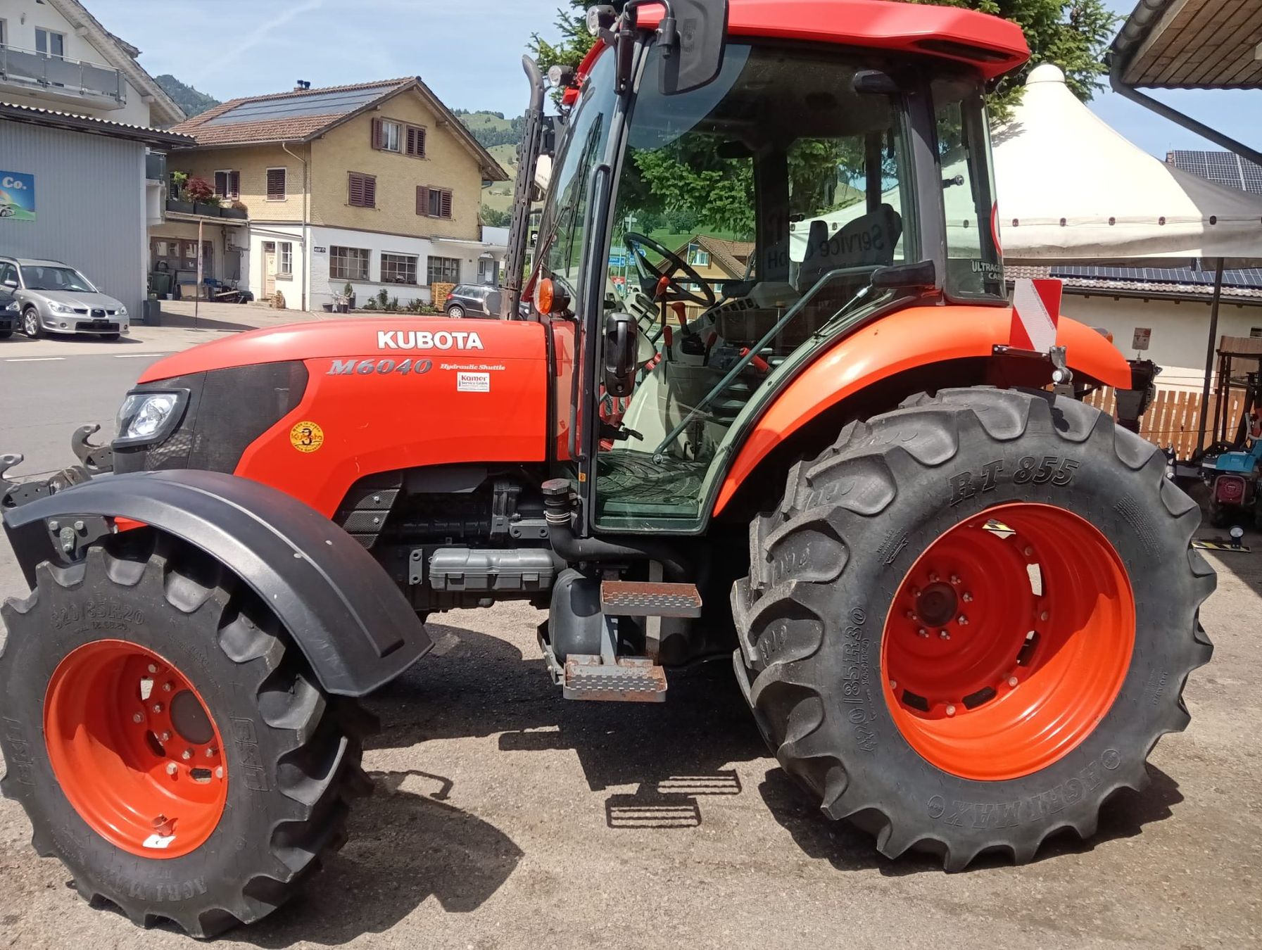 Kubota Tracteurs: Traktor Kubota M6040 – D'occasion à Ricken SG par KamServ18 3