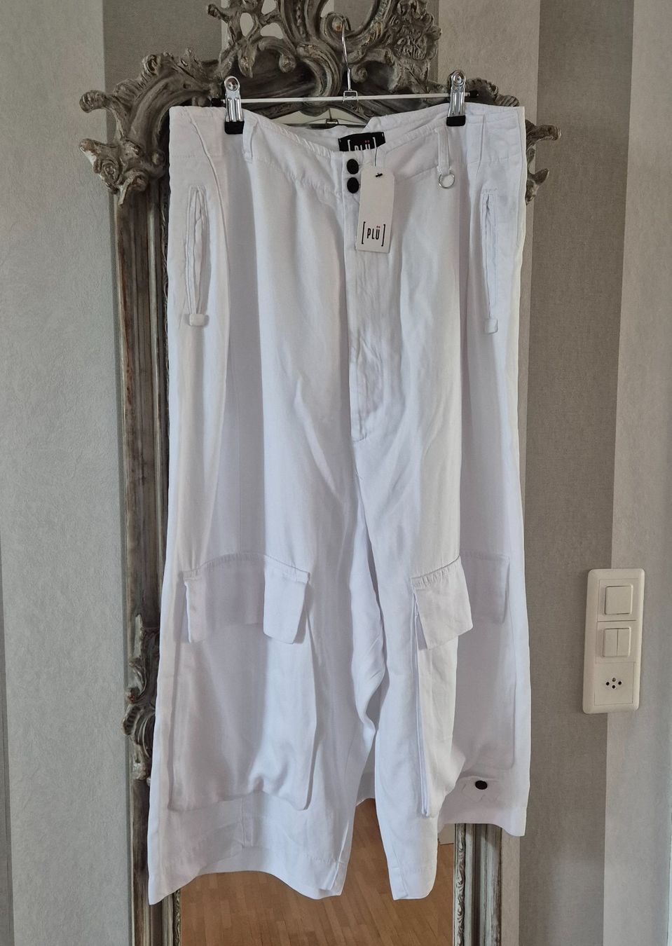 Robes: Plü Pluslavie Kleid, Hose, Kette – Neuf (Voir description) à Tagelswangen par GABGABFI 5