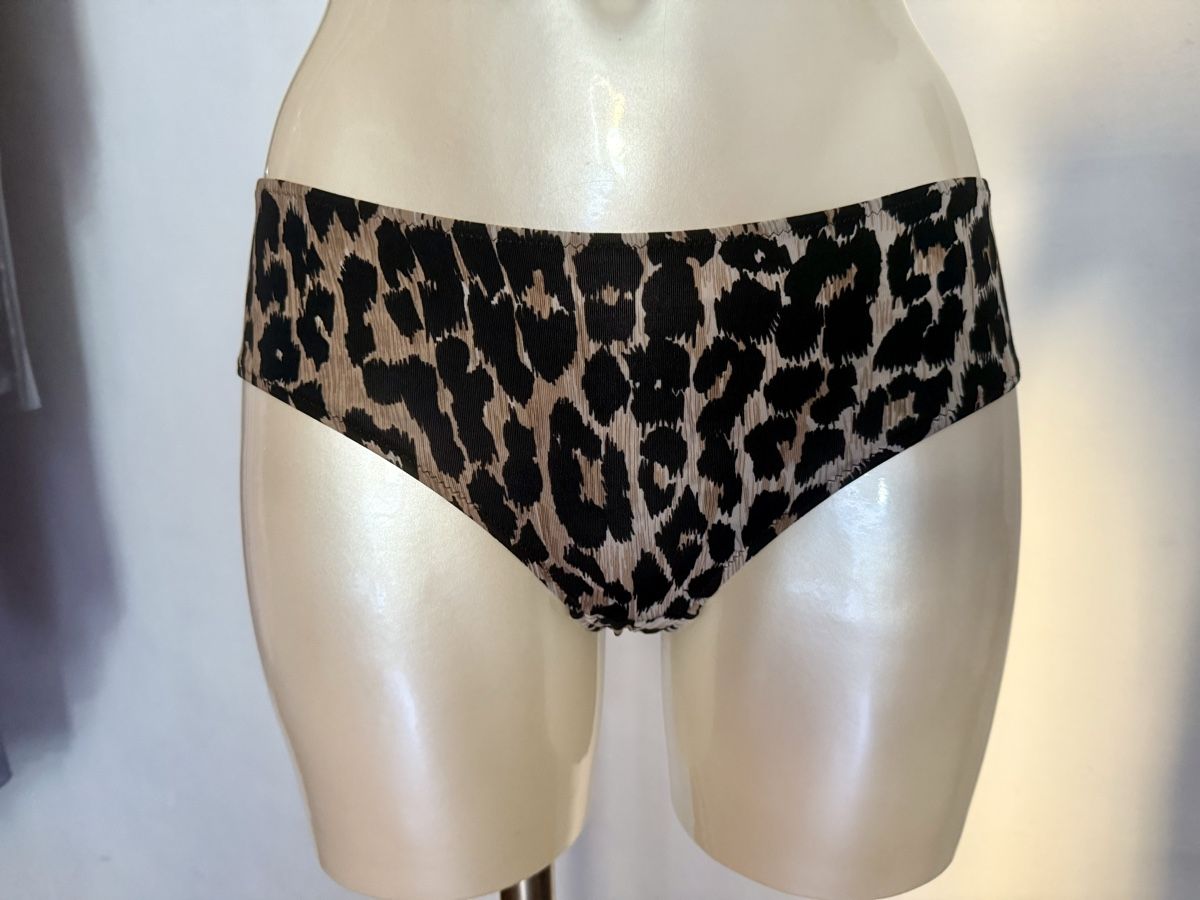 Dolce & Gabbana Sonstige Unterwäsche: Dolce and Gabbana briefs S – Gebraucht aus Barna von orbuyorcry