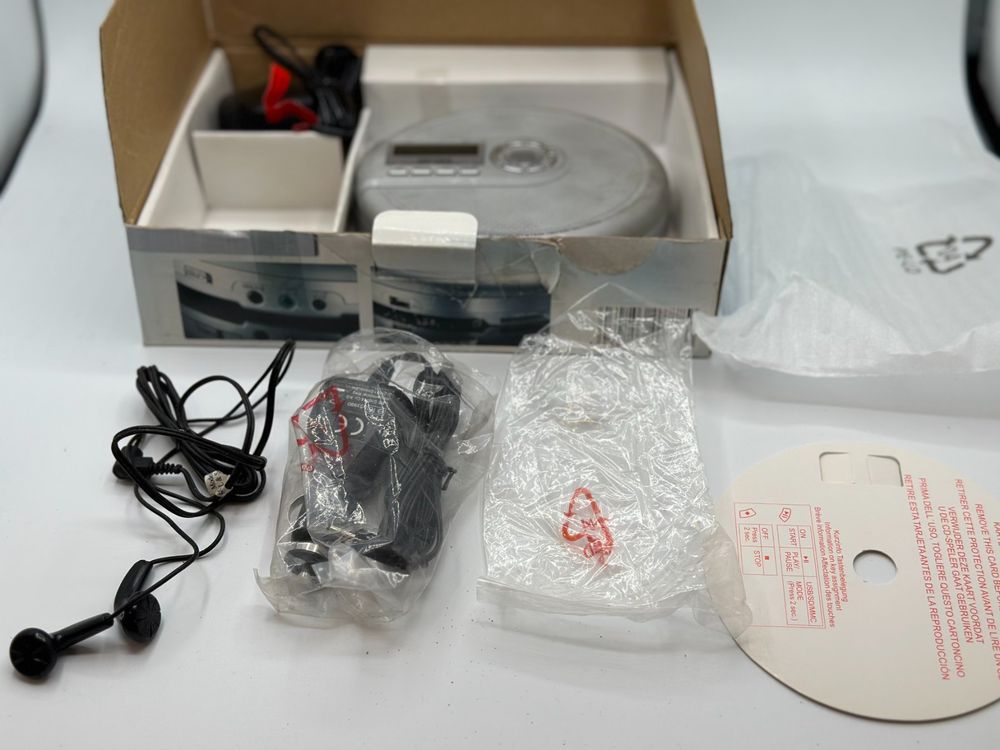 Magnétophone cassettes AGEF GERACORD 6022 PORTABLE