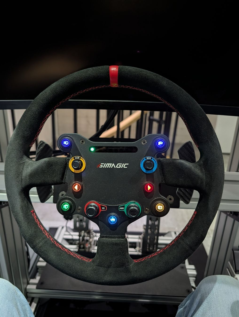 Simagic Manettes: Simagic GTS alcantara  – D'occasion à Bevaix par yle_9hb2