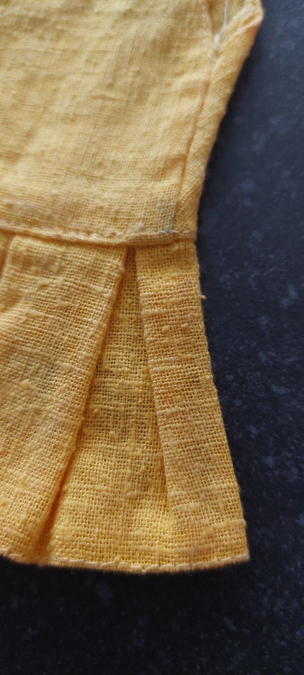 Bambole: altes Matel Puppenröckli  – Difettoso da Muri AG venduto da nindo1 4