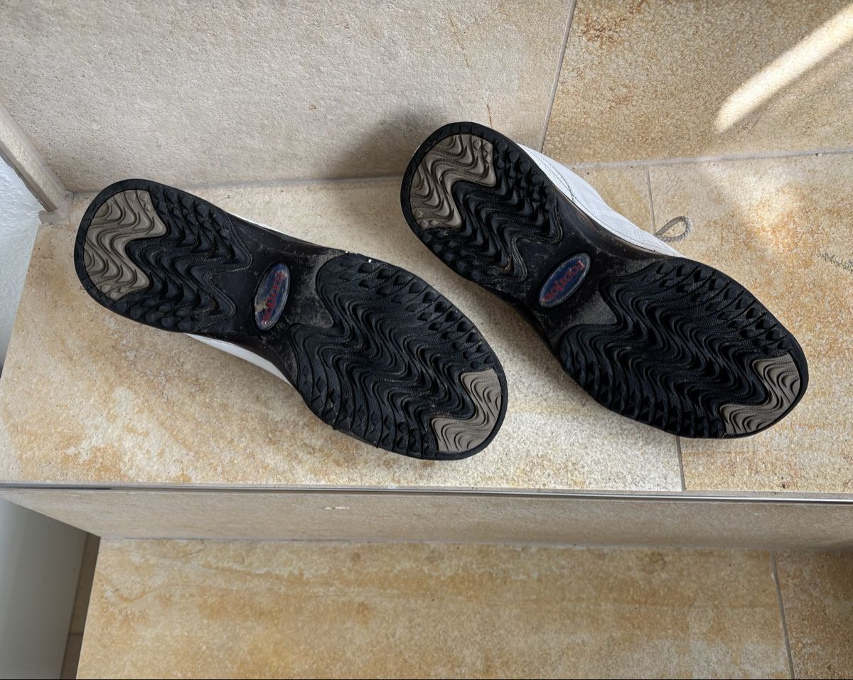 Scarpe da uomo: Golfschuhe Footjoy Gr. 40/41 – Usato da Sörenberg venduto da dfew 2
