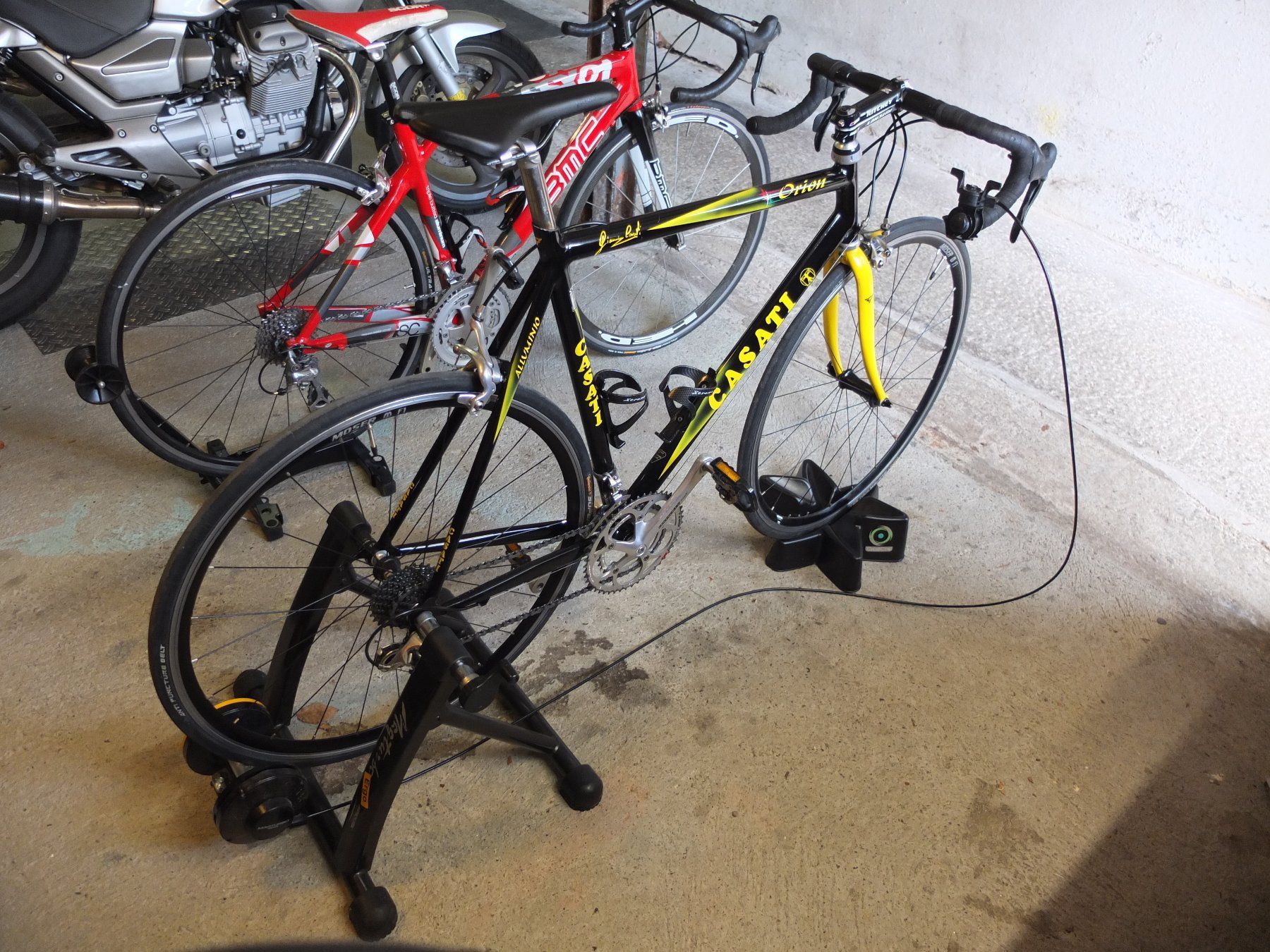 Biciclette: Rennvelo Casati mit Rollentrainer – Usato da Stadel (Winterthur) venduto da Heroravioli 3