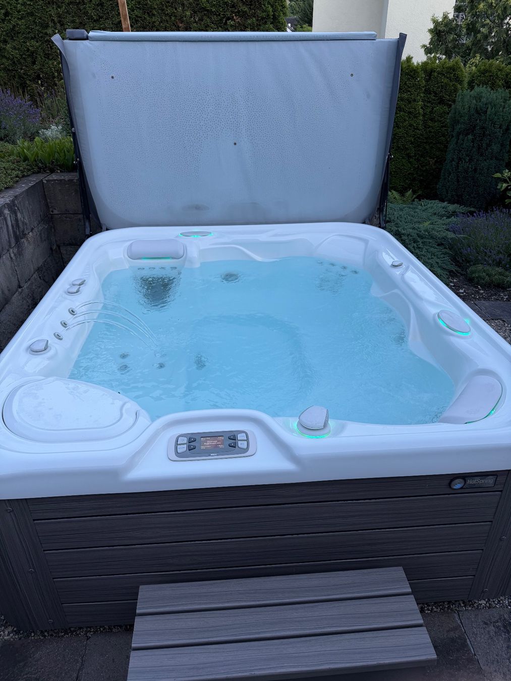 Bains à remous: Hotspring jacuzzi Sovereign – D'occasion à Triesen par Fredericgarde 7