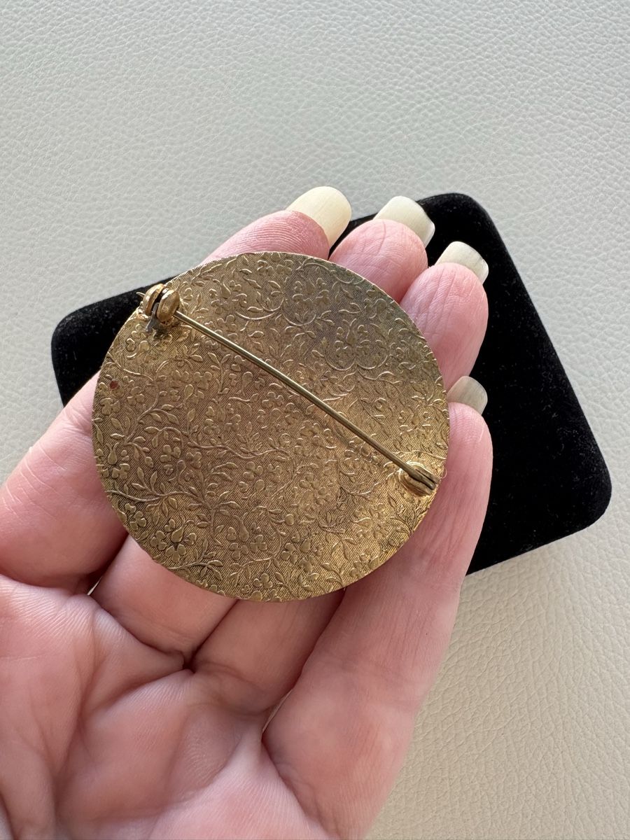 Broschen & Nadeln: brooch decal vintage ,good condition, Czechoslovakia – Gebraucht aus Lausanne von oyu_hgg5 1
