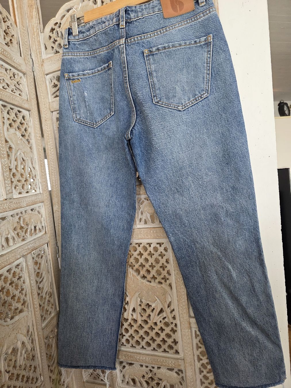 Ba&Sh Jeans: Jeans femme Bash neuf - taille 34 – Nuovo (secondo la descrizione) da Courgevaux venduto da AT12 3
