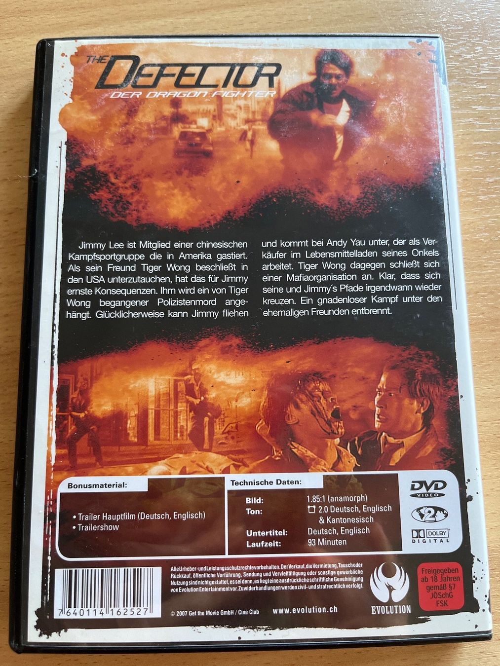 Alle DVDs: DVD - The Defector / Der Dragon Fighter, Teil 1 – Gebraucht aus Luzern von Jiggy_8898 1