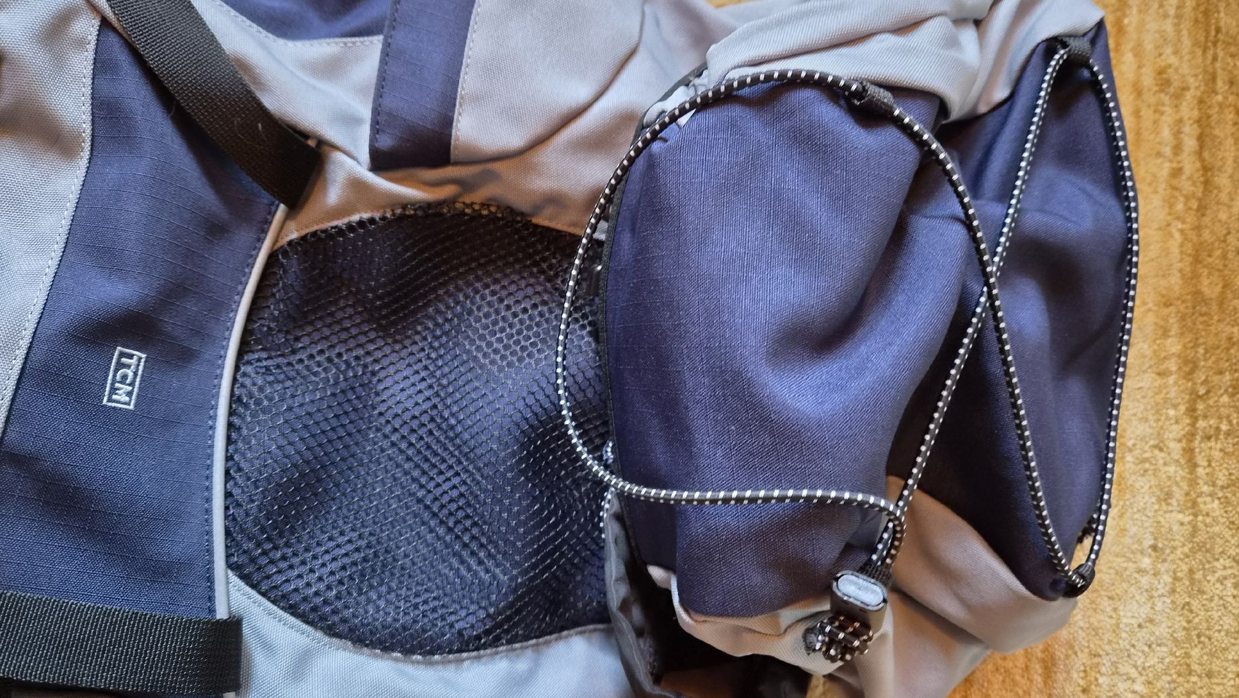 Zaini: Wanderrucksack TCM blau grau mit Netzfach  – Usato da Kölliken venduto da MissesBossTop1 5