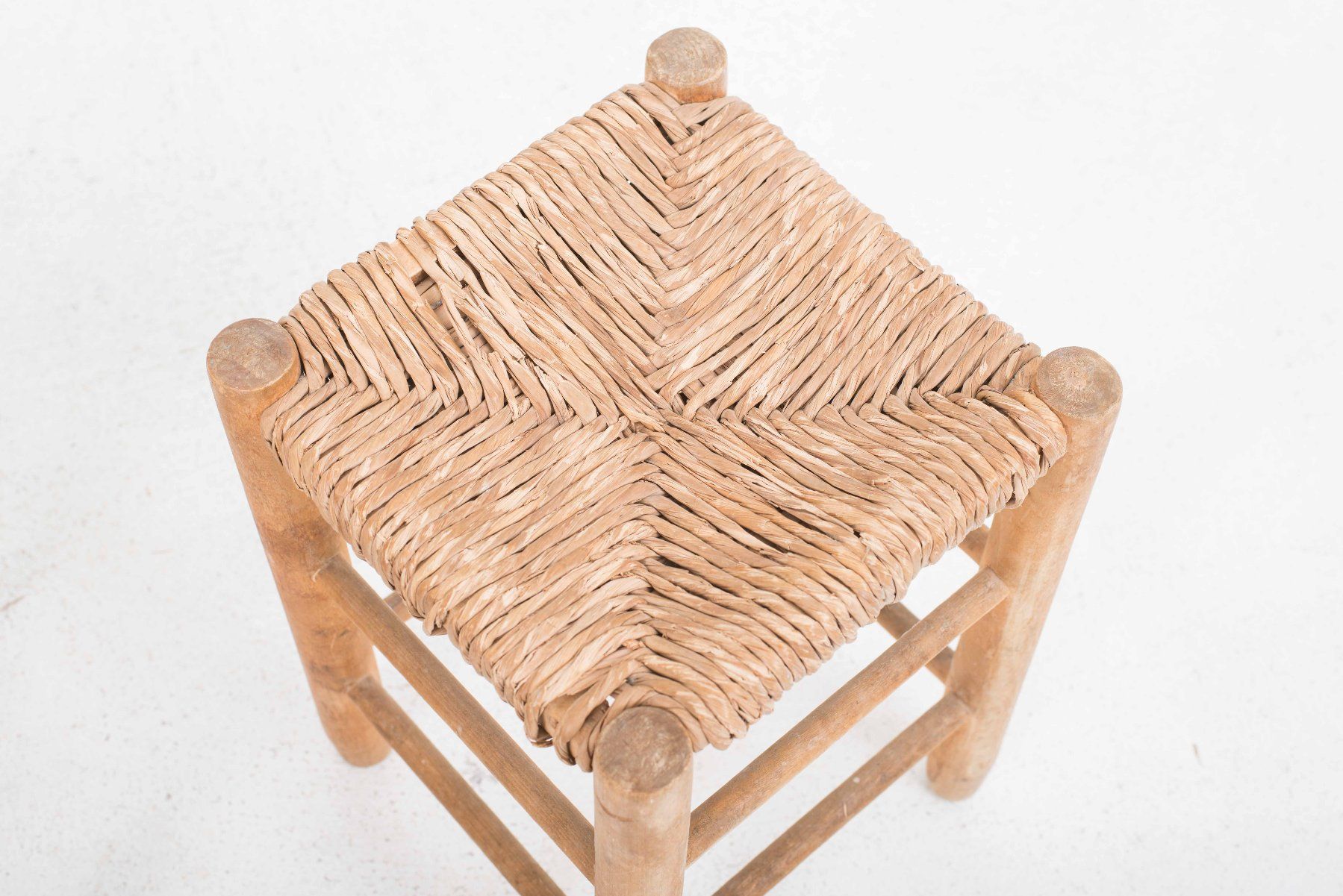 Sgabelli: Vintage Hocker mit Strohgeflecht – Usato da Zürich venduto da STUZH38 4