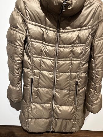 Marc Cain Daunenmantel, Grösse N2 Beige Olive gold
