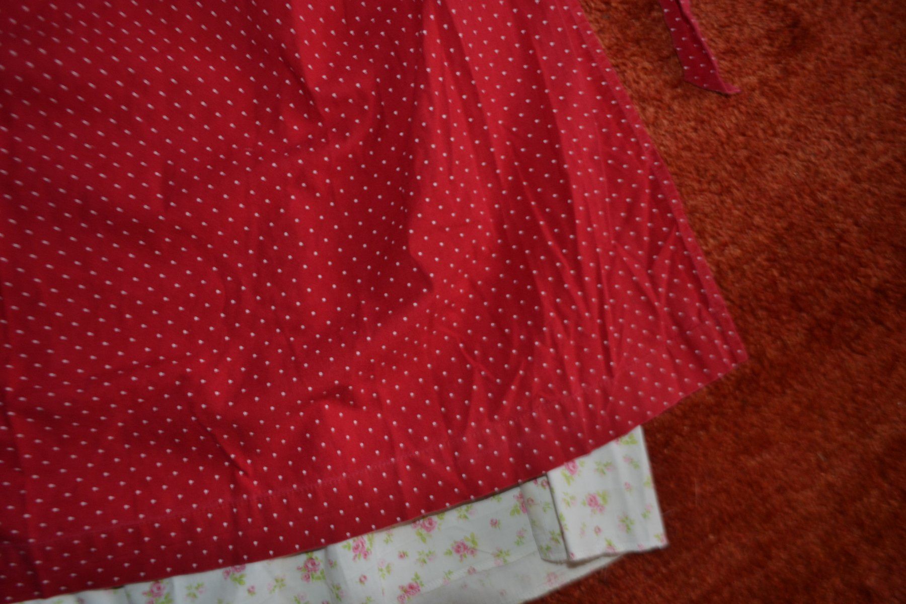Robes: Dirndl gr.40, Baumwolle – D'occasion à Laupen ZH par chefdom 3