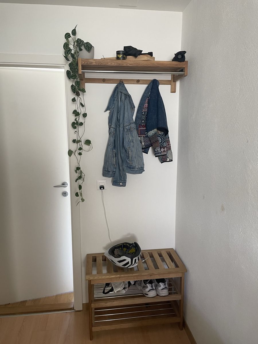 Jysk Garderobe: Flurregal / Garderobe – Gebraucht aus Zürich von and_dw8b
