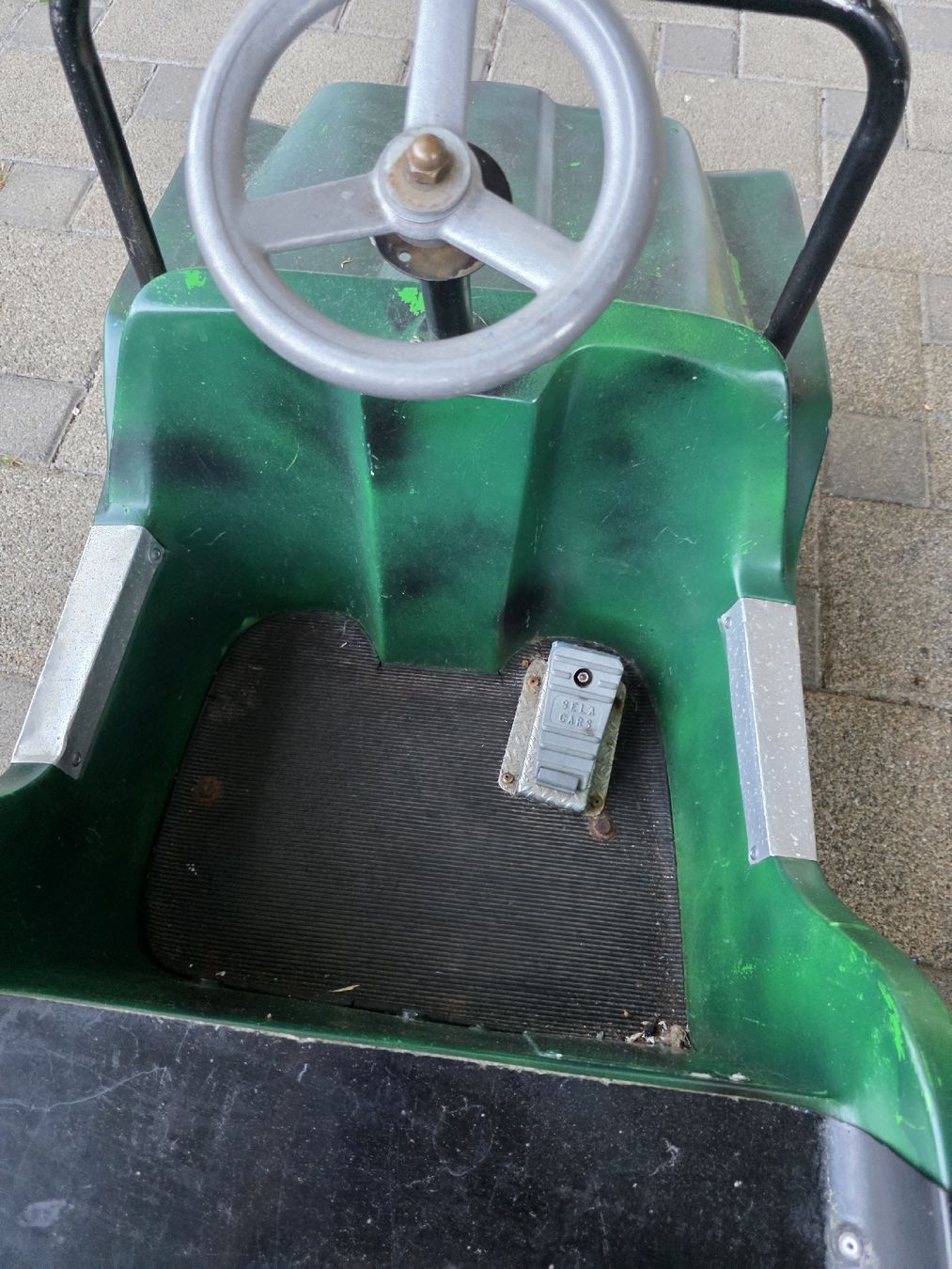Altro: Altes Karussell Auto/Autoscooter – Usato da Mümliswil venduto da Mizzi77 3
