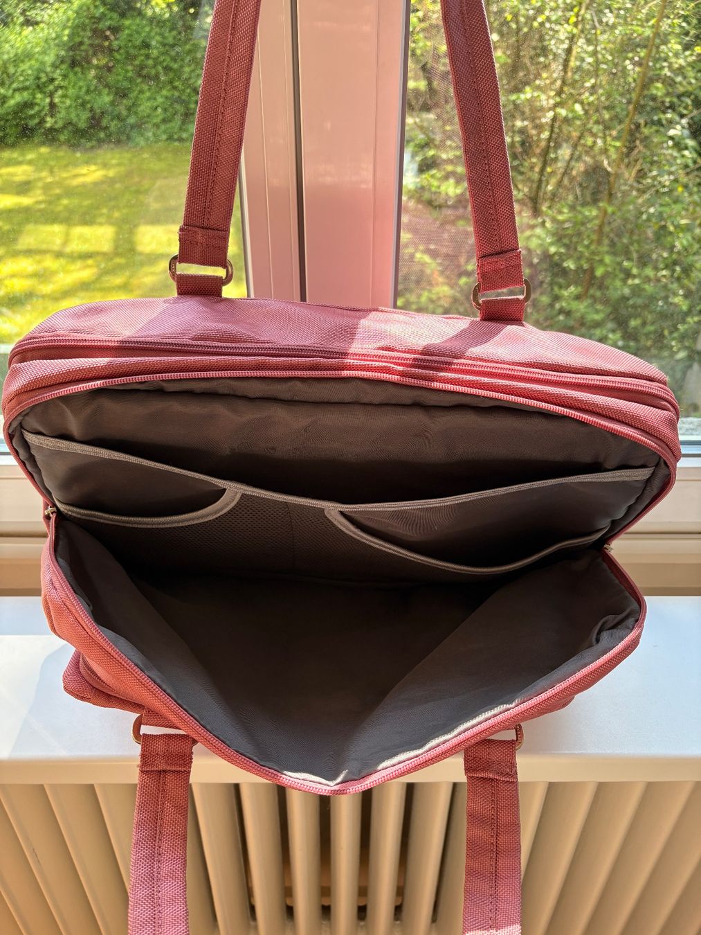 Tucano Borse: Laptoptasche Tucano in pink – Usato da Bern venduto da Pepper21 5