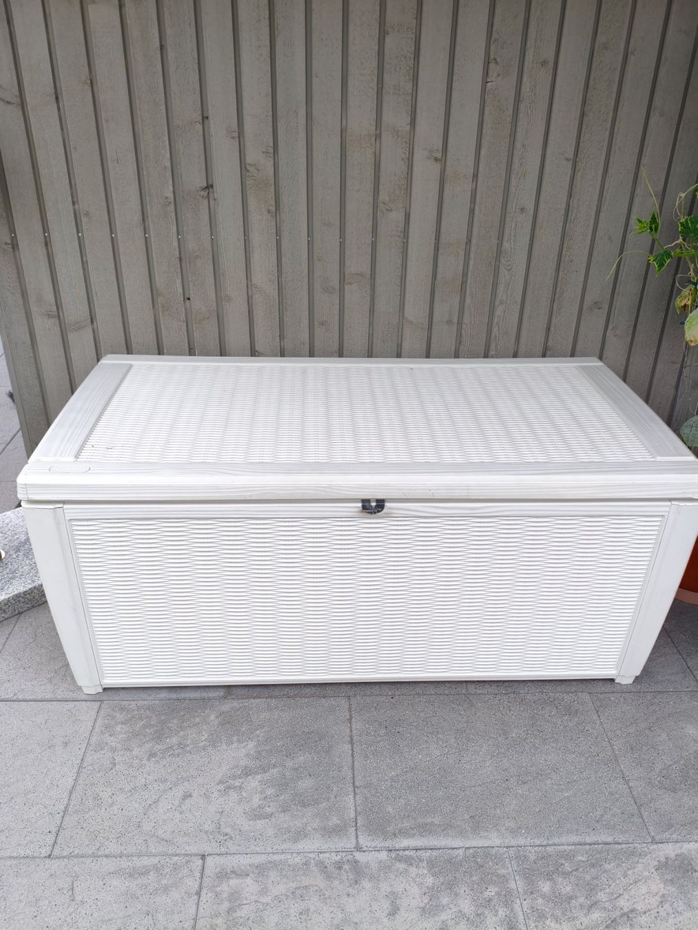 Keter Auflagenboxen: Keter Box – Gebraucht aus Lutzenberg von Mbrugal