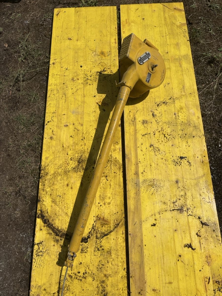 Tutti gli attrezzi: Windenkarabiner mit Spannrolle – Usato da Sempach venduto da and_gz7z