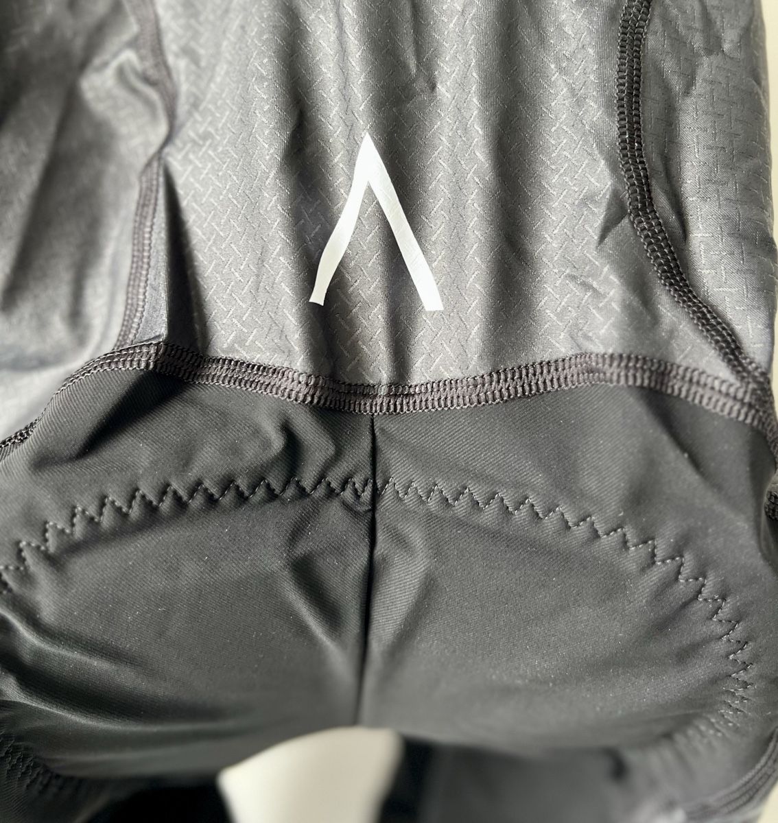 Pantaloni: GOBIK AURUM BIB SHORTS Gr. S – Nuovo e nell'imballaggio originale da Roggwil BE venduto da and_sl26 5