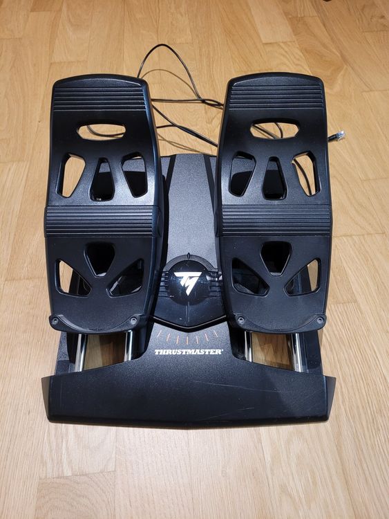 Thrustmaster TFRP T. Flight Rudder Pedals | Kaufen auf Ricardo