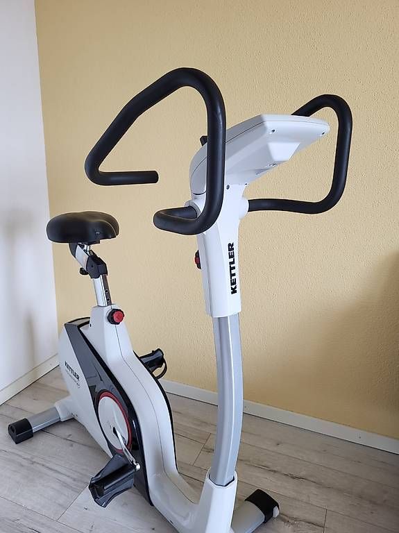 Kettler Vélos d'appartement: Ergometre KETTLER E7 blanc – D'occasion à Vuarmarens par wjoelle 3