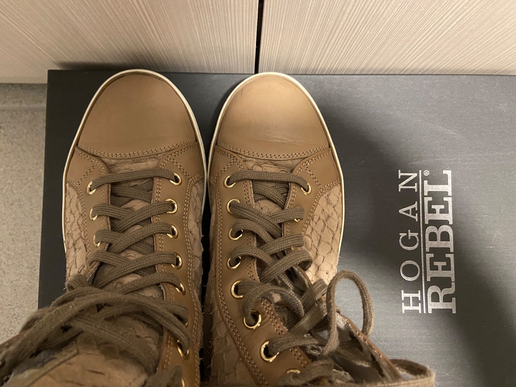 Hogan Scarpe da uomo: Hogan Rebel – Usato da Corteglia venduto da Doubleu-09 2