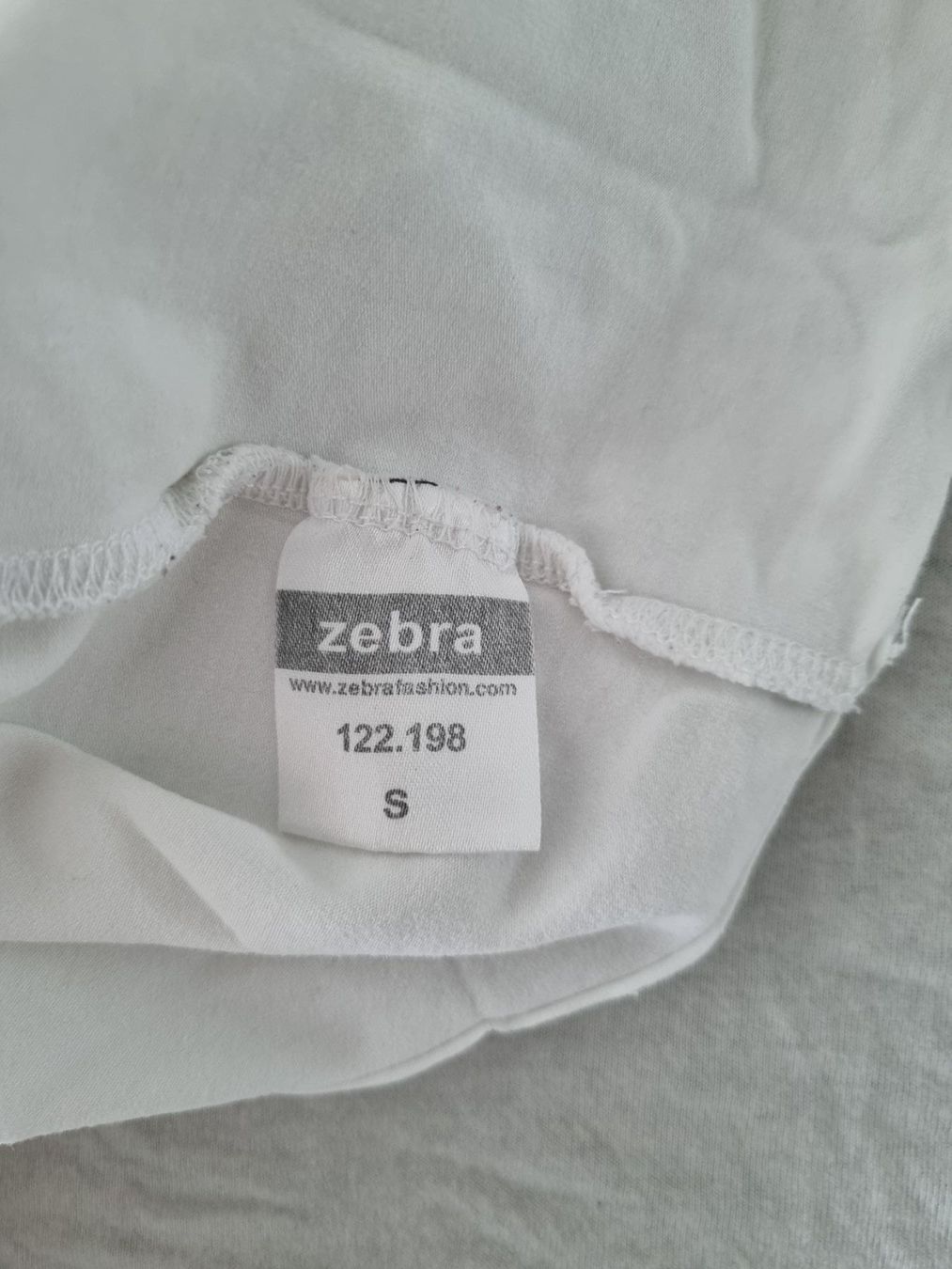 T-shirt: Weisses T-Shirt "Zebra" (Gr. S) – Usato da Gams venduto da federli29 3