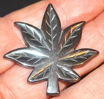 Deko Heilstein D-985 – Hämatit Blatt 4x4cm