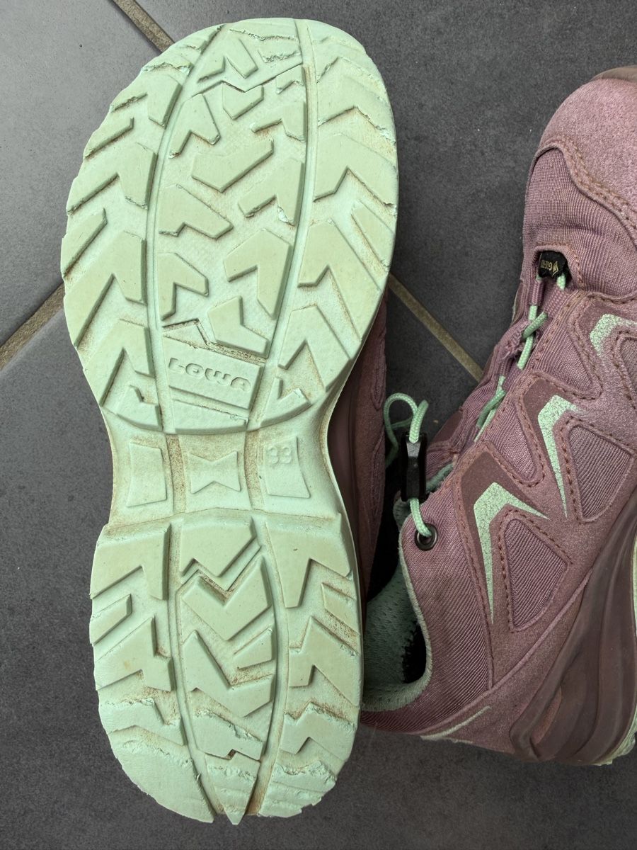 Lowa Scarpe per ragazzi: Lowa Trekkingschuhe Goretex 33 – Usato da Schlieren venduto da Lanzer6 4