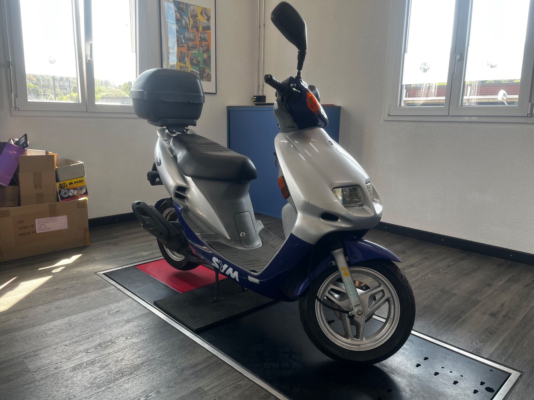 Sym Scooter: Roller SYM Jet  50ccm  mit Topcase – Difettoso da Laufen venduto da Dreier_Motos_AG 3