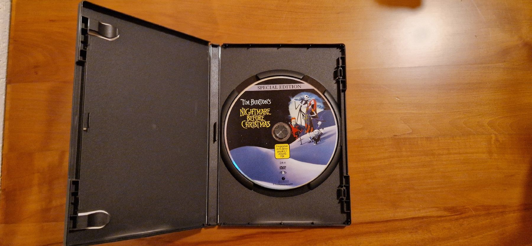 Tutti i DVDs: Nightmare Before Christmas, Tim Burton, DVD, Special Edition – Usato da Oberdorf BL venduto da Eselsohr21 2