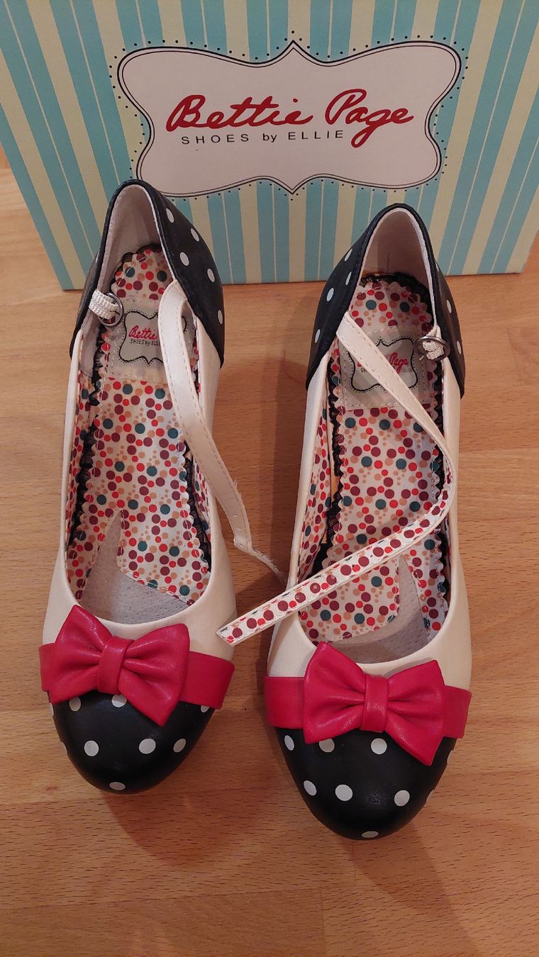 Damenschuhe: Damen Pumps – Neu (gemäss Beschreibung) aus Rossrüti von Annetti81 2