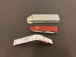 Victorinox Alpineer red, 0.8323