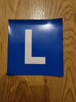 L-Schild Autoprüfung guter Zustand