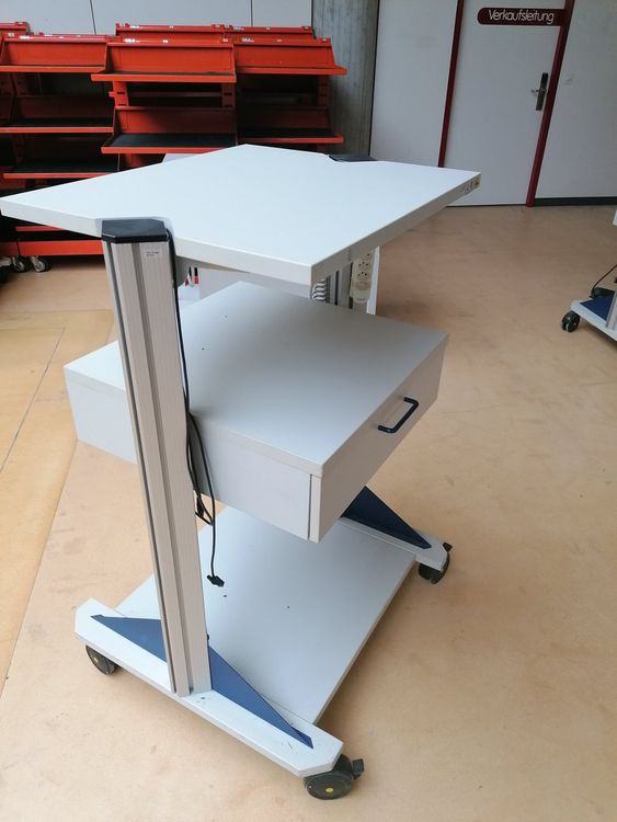 Computertisch Schreibtisch auf Räder | Kaufen auf Ricardo