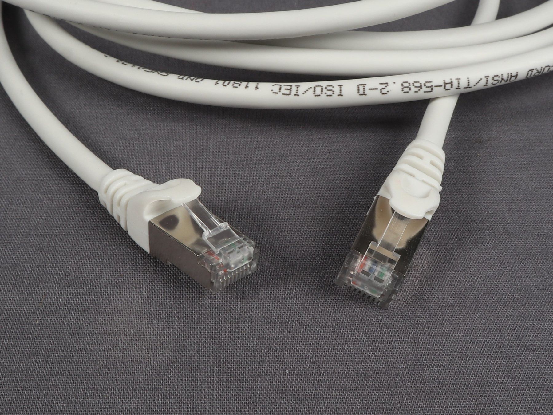 Digitec Cavi: DIGITEC ETHERNET Patchcabel RJ45 Cat 6a  3m Weiss – Nuovo (secondo la descrizione) da Steinen venduto da Restwert_Steinen 2