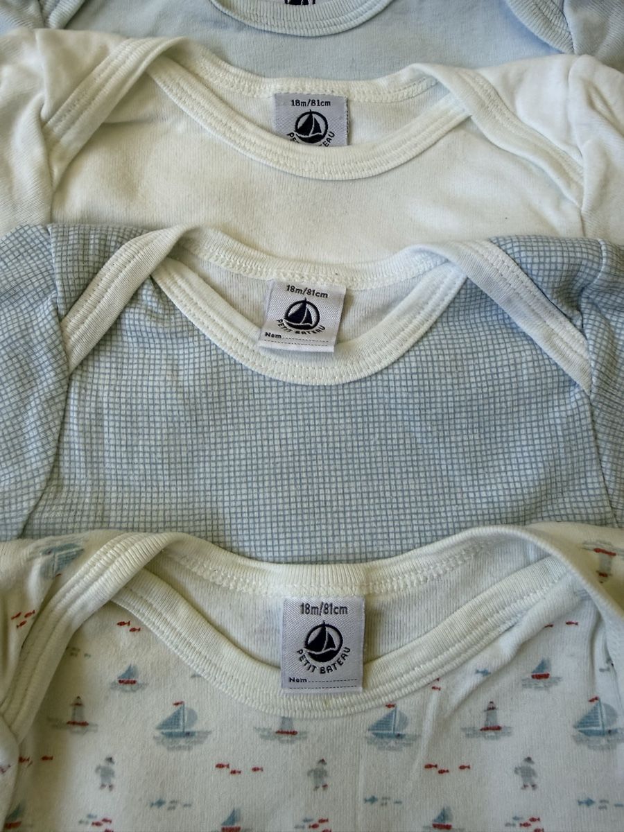 Petit Bateau Lotti & Set di vestiti: Petit Bateau Bodies kurzarm 81 – Usato da Bern venduto da wit_9rjw 1