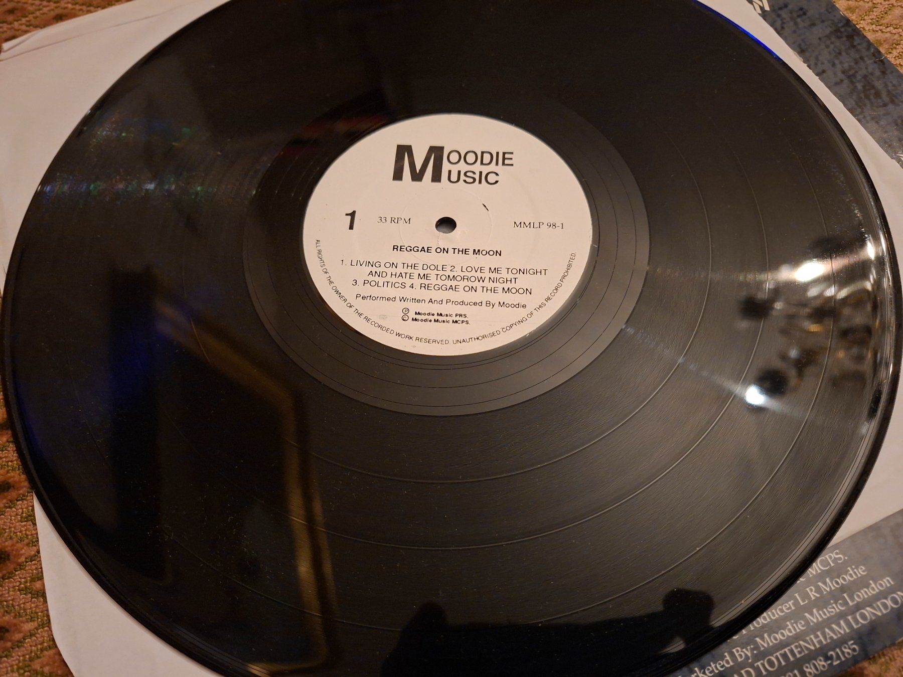Dischi in vinile: Reggae LP - Moodie - Reggae On The Moon – Usato da Bernex venduto da Wannabehasbeen01 3