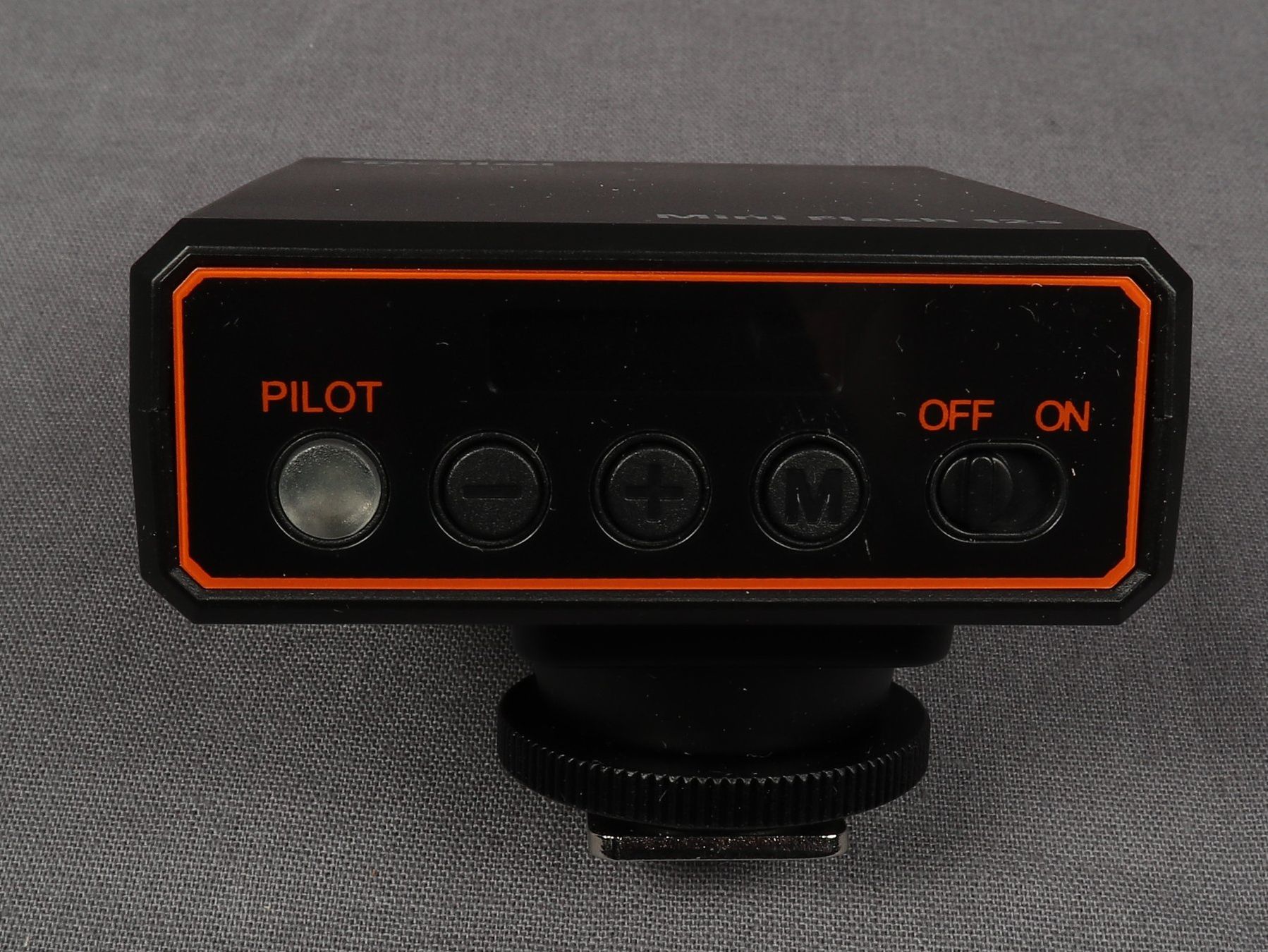 Rollei Blitze: ROLLEI Mini Flash 12s – Neu (gemäss Beschreibung) aus Steinen von Restwert_Steinen 3