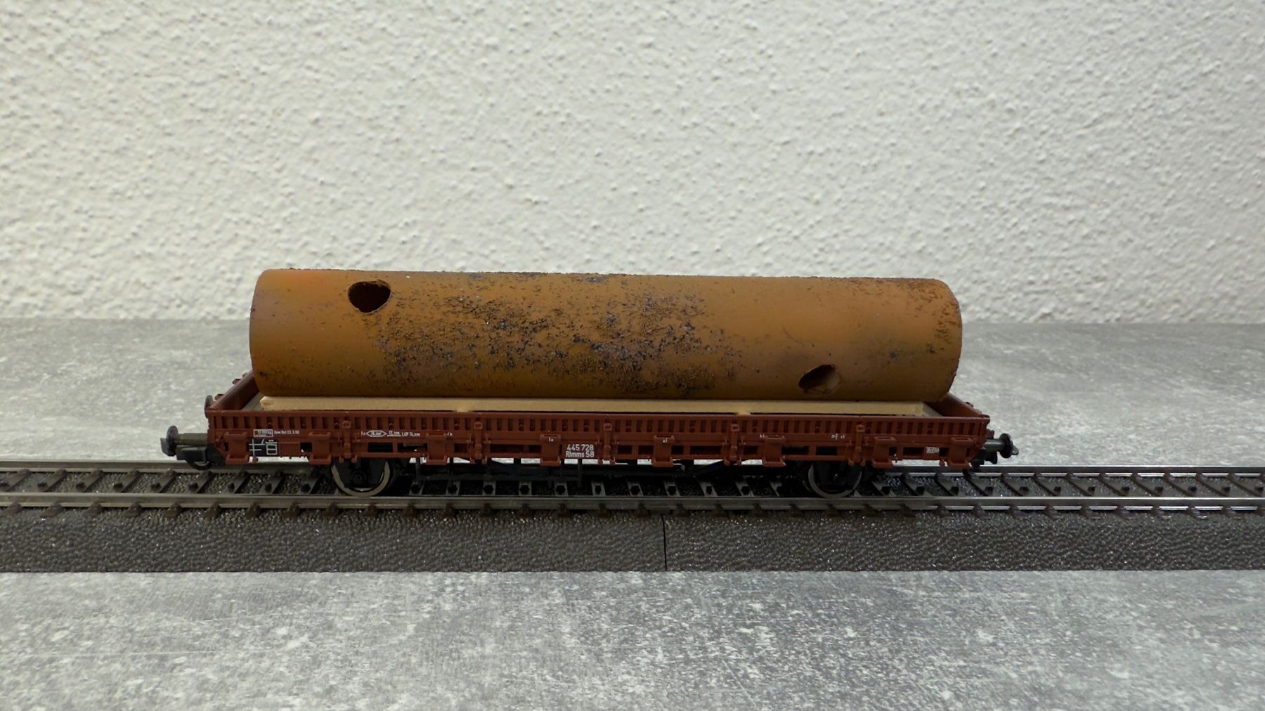 Roco Modellini di ferrovie: Roco Güterwagen mit Ladung H0 / AC – Usato da Schlieren venduto da rat_lq6b 1