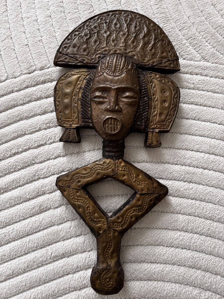 Sculture & Statue: Kota-Reliquienwächterfigur – Usato da Niederurnen venduto da Chanel40 9