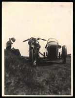 Fotografie Douglas Motorrad mit Beiwagen