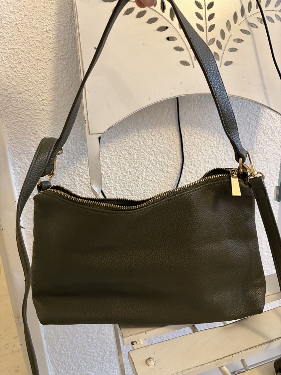 Taschen für Damen: Grüne Tasche – Neu (gemäss Beschreibung) aus Olten von edona_muslija 2