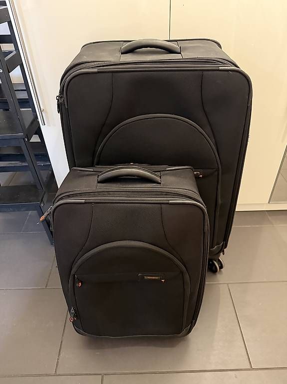 Valigie: Samsonite soft side suitcase set – Usato da Zürich venduto da mlg12341234